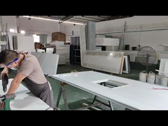 220V औद्योगिक कार स्प्रे बूथ फाइबरग्लास फर्श फिल्टर और निकास पंखे के साथ