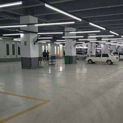 स्वच्छ और सटीक पेंटिंग के लिए खड़े प्रकार के ऑटोमोटिव स्प्रे बूथ