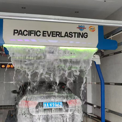 360 जल बचत टचलेस कार वॉशर सेल्फ सर्विस कार वॉश मशीन पूरी तरह से स्वचालित 2080 मिमी वाहन रिवर्स ऑस्मोसिस सिस्टम के लिए